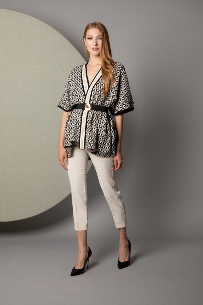 4895 mantella Amalia 4915 cinta Alexa 4886 pantalone Cervia